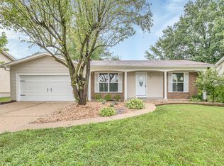 306 Kimberly Ln, Saint Peters, MO 63376