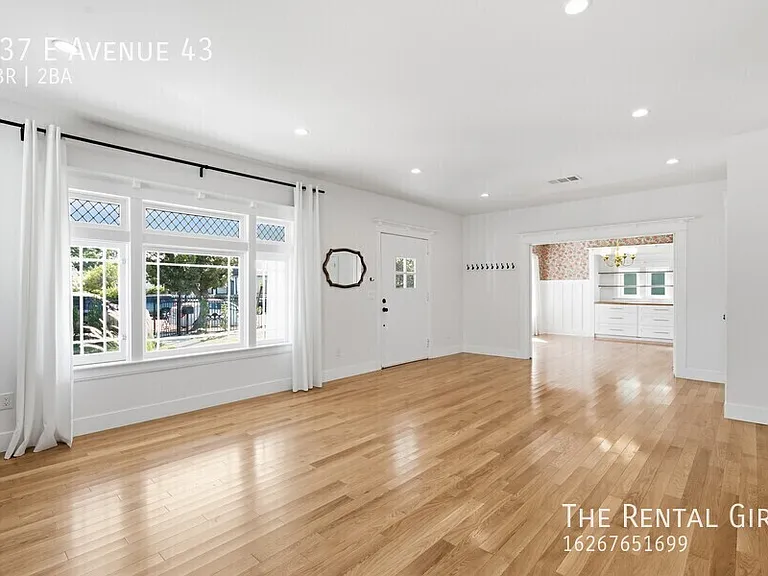 137 E Avenue 43 — Photo 5