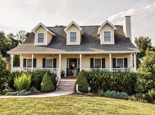 908 Ritter Ct, Kingsport, TN 37663