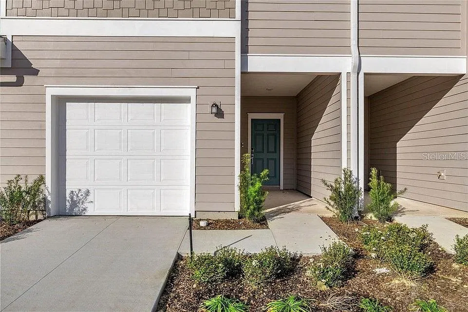 3624 SE 37th Ct - 1 — Photo 2