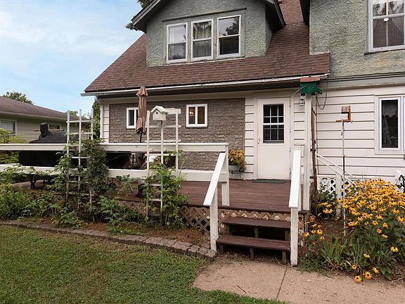 2nd image of 601 W Prospect Street