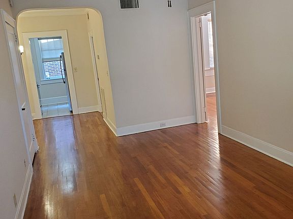 4th image of 63 Lafayette Dr NE #5