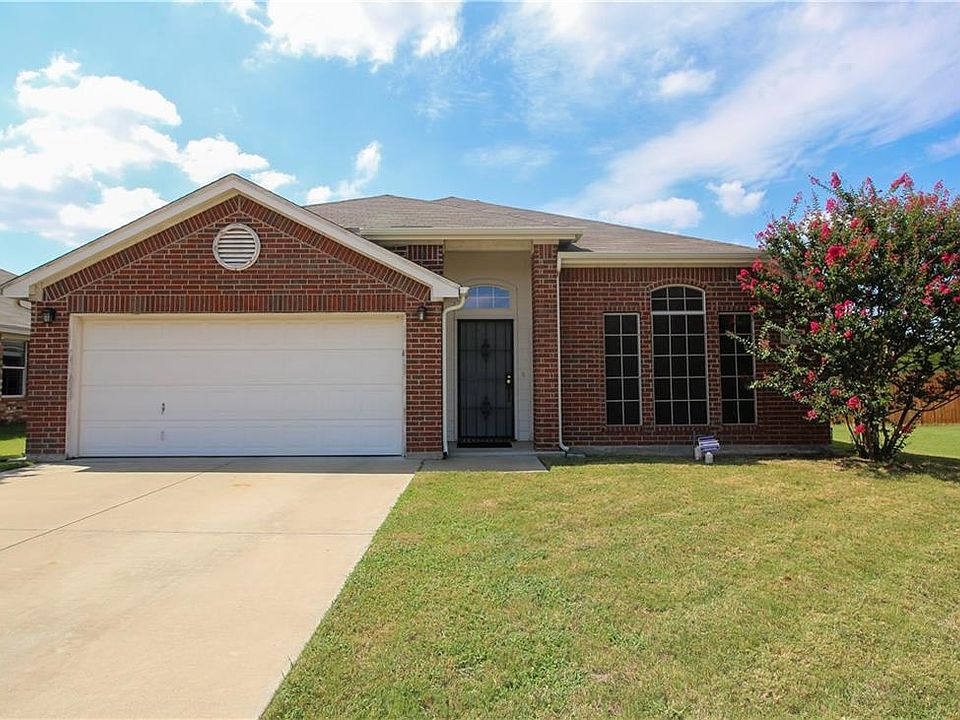 1st image of 804 Coppin Dr
