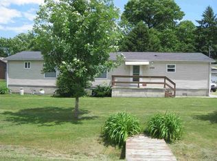 13744 Alton Dr, Monroe, MI 48161