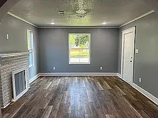 4th image of 1421 W 18th St