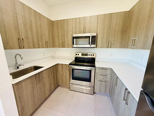 1295 W 69th St #308 Photo 1