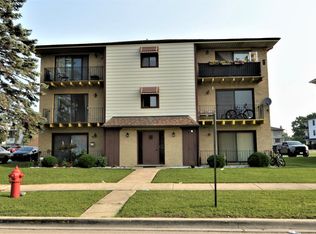 7312 W 86th St APT 2A, Bridgeview, IL 60455