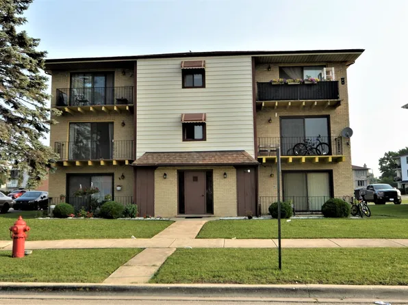 7312 W 86th St APT 2A, Bridgeview, IL 60455