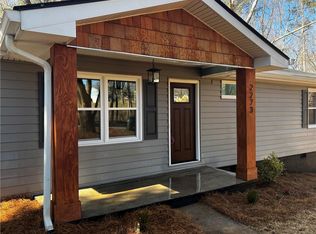 2273 Shane Ln, Dacula, GA 30019