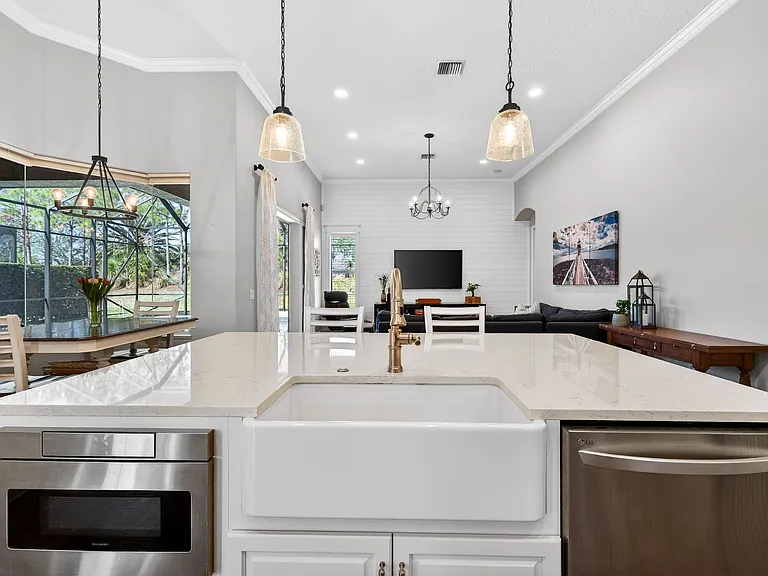 3561 Gatlin Dr — Photo 13