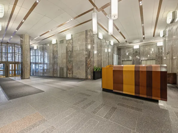 365 Bridge Street image 11 of 14