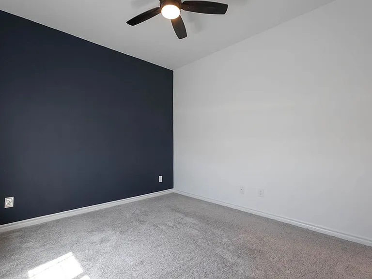 7126 Calvert Cliffs St — Photo 36