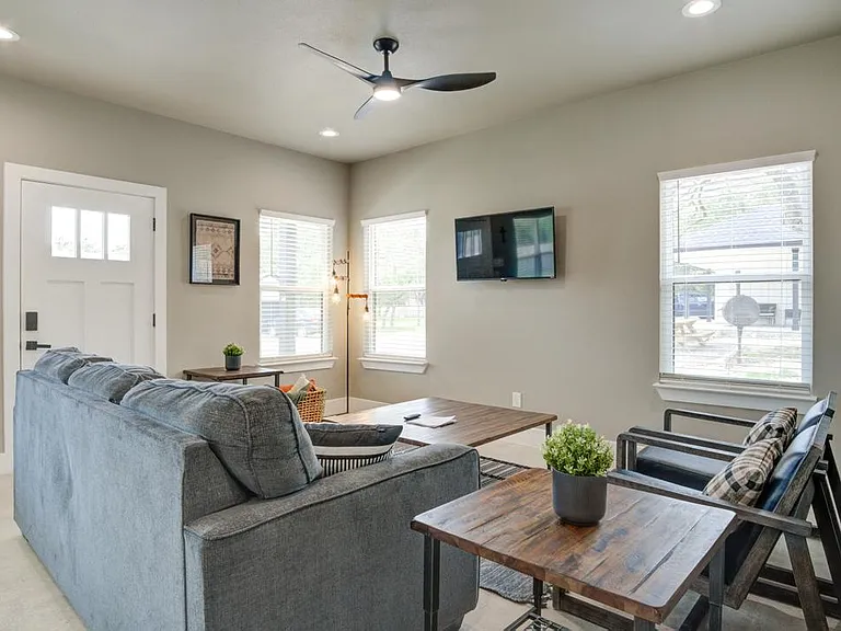 30652 Oakview Rd #4 — Photo 8