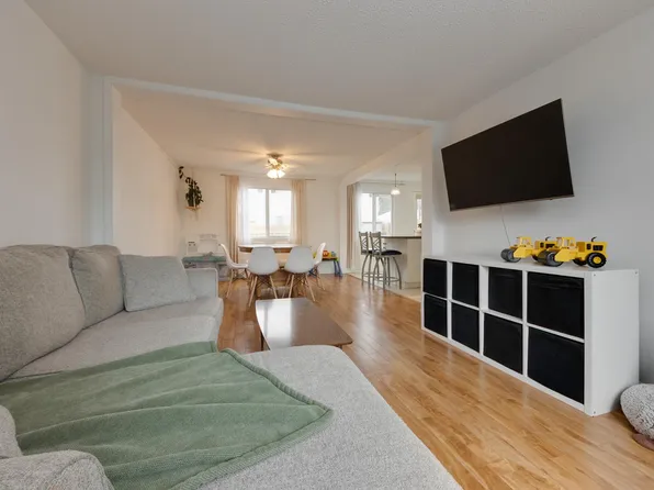 127 Ridgewood Ter, Saint Albert, AB T8N 0E9