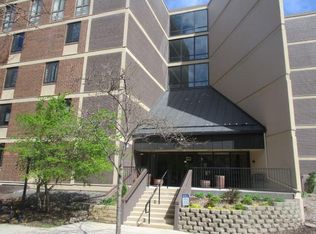 7200 York Ave S APT 122, Edina, MN 55435