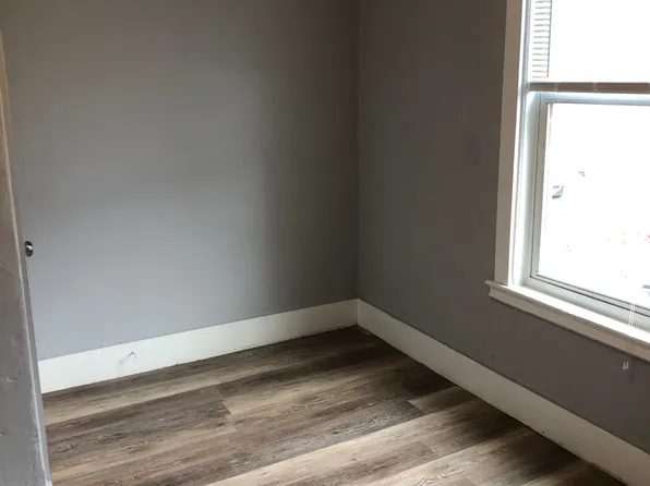 78 West St, Worcester, MA