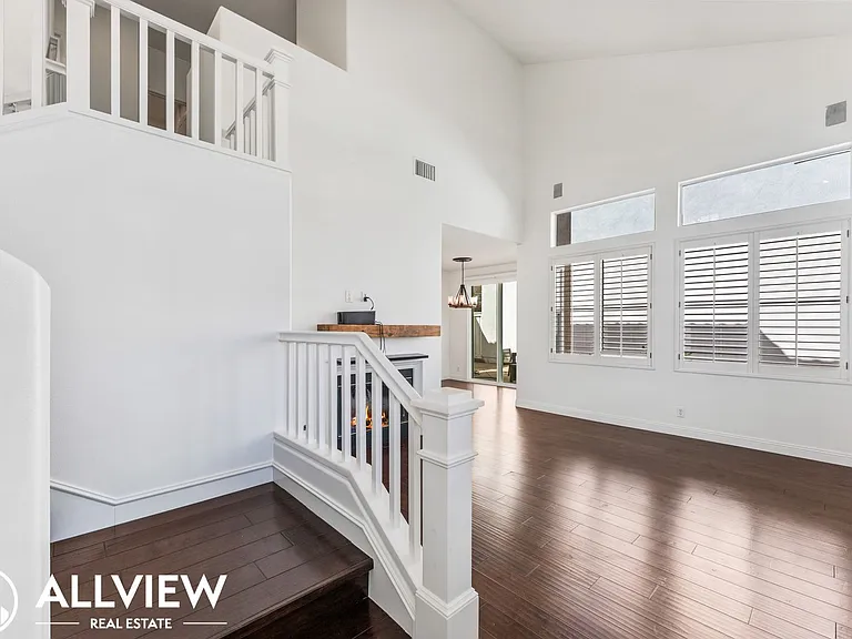 2854 Vicenzo Dr — Photo 17