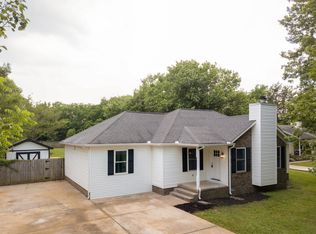2421 Stones Throw Dr, Murfreesboro, TN 37129