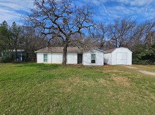 110 Muleta Dr, Oak Pt, TX 75068