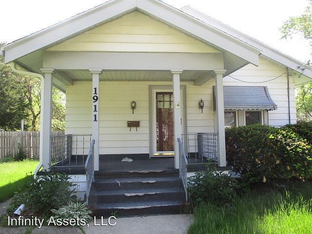 1st image of 1911 Carney Ave