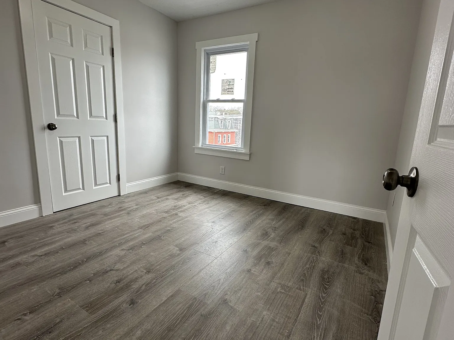 1870 Purchase Street - 7 — Photo 3