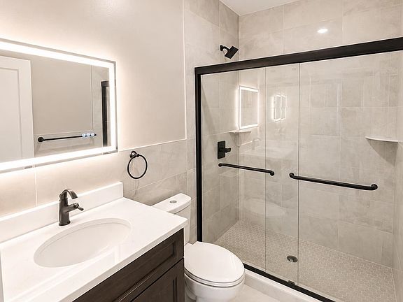 4th image of 6121 Bergenline Ave #302