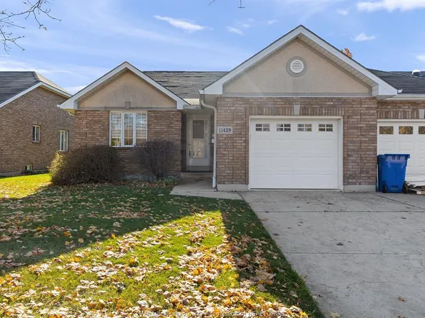 11429 Arvilla St, Windsor, ON N8P 1L5
