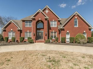 2248 Oakleigh Dr, Murfreesboro, TN 37129