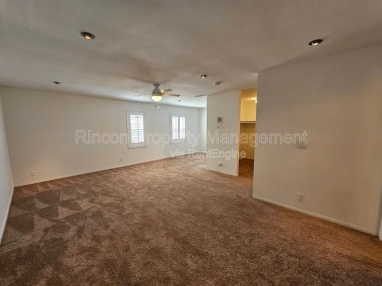 2632 Captains Ave — Photo 9