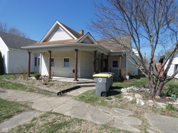 705 E 5th St, Seymour, IN 47274