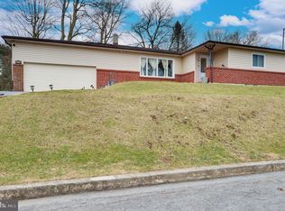 928 Highwood Ave, Reading, PA 19607