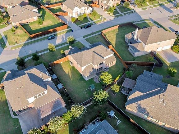 4th image of 5971 Deerwood Ln
