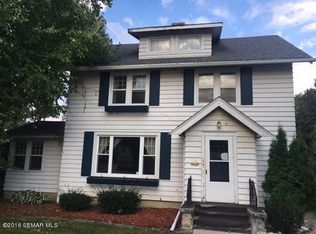 66 3rd Ave SW, Wells, MN 56097