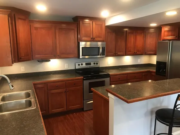 7629 335th AVENUE, Burlington, WI 53105