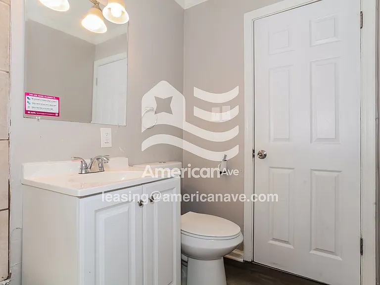 725417_014_bathroom_14011126.jpg