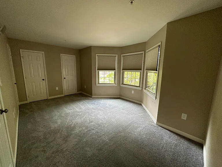 4303 N Carlin Springs Rd — Photo 24