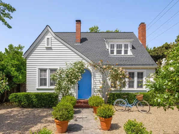 331 1st Street, Healdsburg, CA 95448