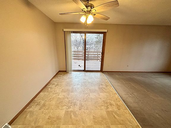 5th image of 12209 Taylor St NE