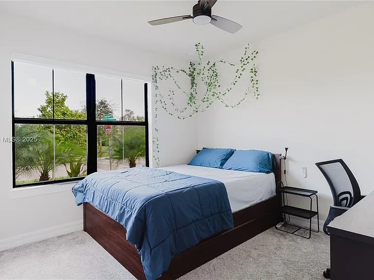 3001 Hibiscus Ave #HOUSE — Photo 11