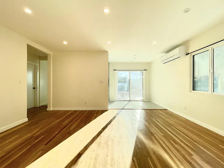 1335 Colorado Blvd #1 — Photo 7