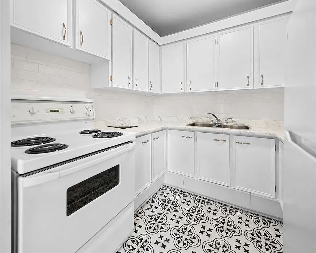 2 bed, $1,795 — Photo 3