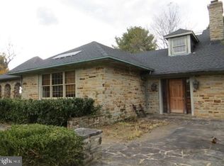 1312 Gateshead Rd, Towson, MD 21286
