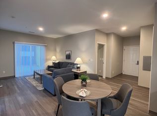 820 W Burton St #1303, Wichita, KS 67213