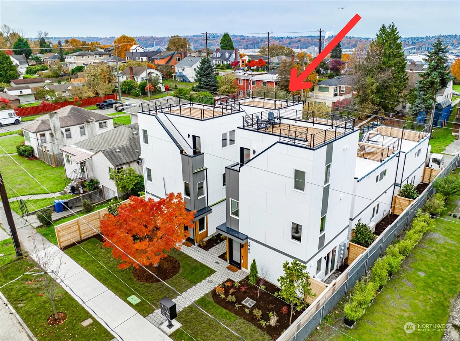 2911 13th Avenue S photo 1