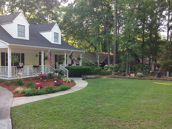 2nd image of 1548 Alshire Ct N