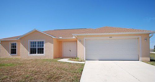 1st image of 2216 NW 1st Ave