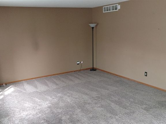 2nd image of 4420 Allendale Ave