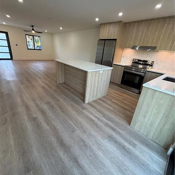 3619 Poplar Way #B — Photo 10