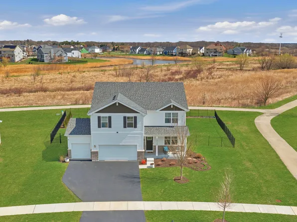 25400 W Cerena Cir, Plainfield, IL 60586