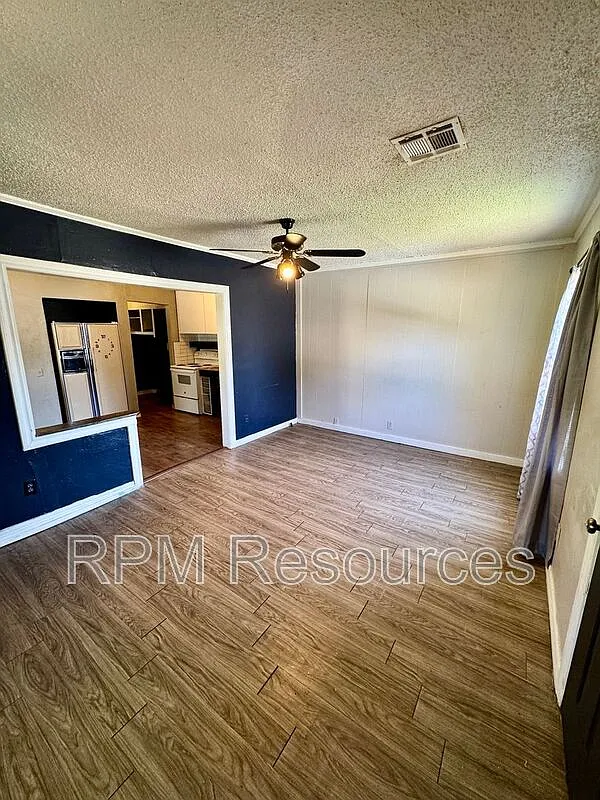 1 bed, 1.0 bath, 643 sqft, $795 — Photo 3